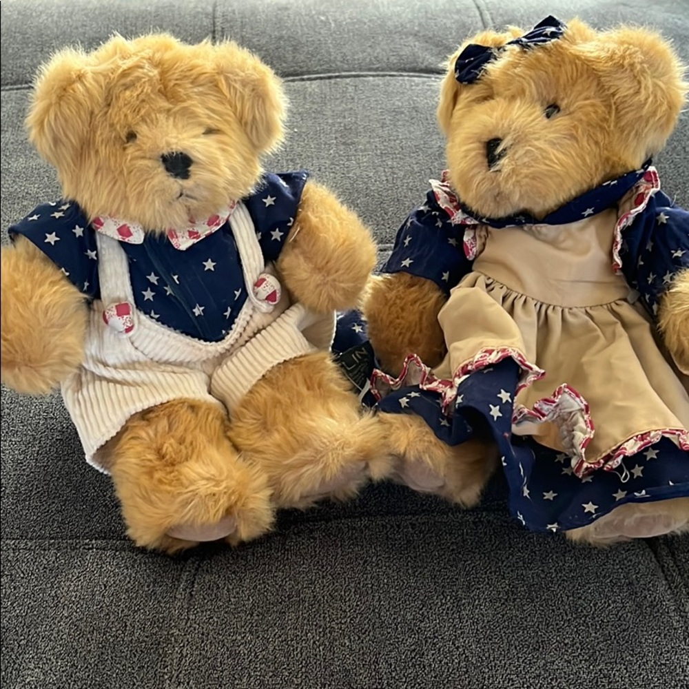 Russ Berrie Franklin and Amelia